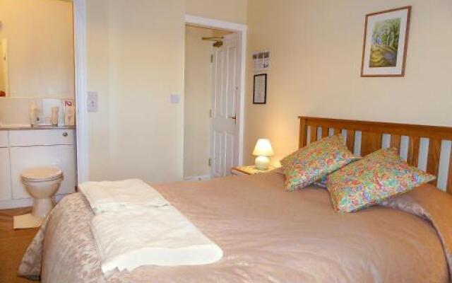 Larrys Lodge