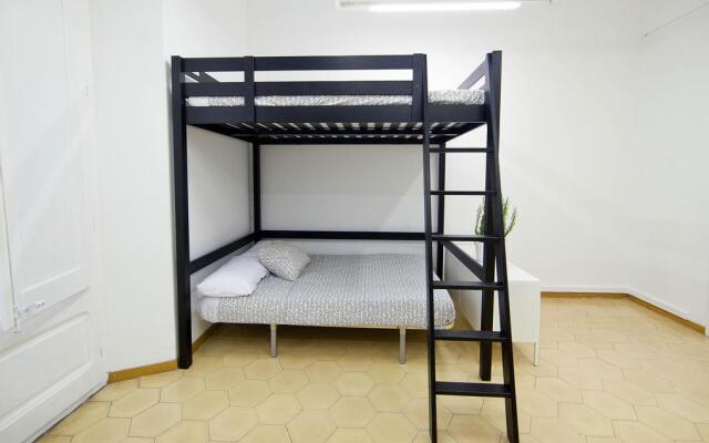 room in girona