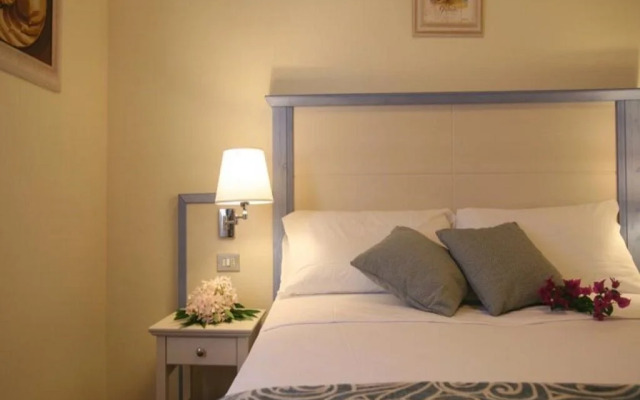 Blu Hotel Laconia