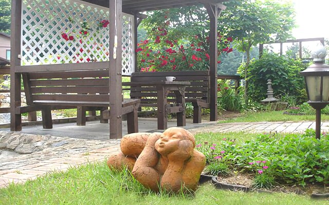 Yangpyeong Scented Clay Pension