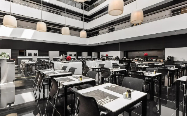 Hilton Madrid Airport