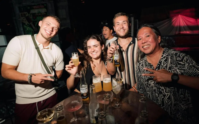 Mad Monkey Manila