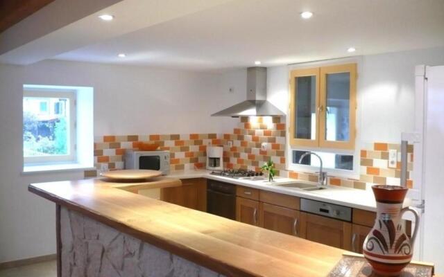 Gîte Chirassimont, 7 pièces, 14 personnes - FR-1-496-65