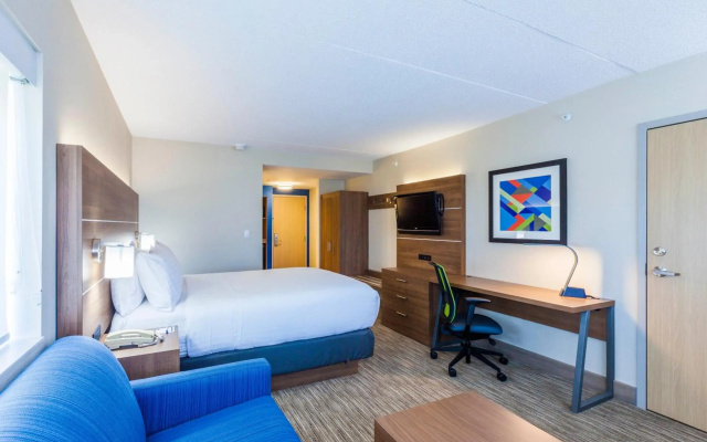 Holiday Inn Express Saint John Harbour Side by IHG
