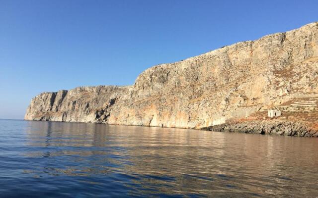 AGALI 2 Superior Mezonet front of the sea
