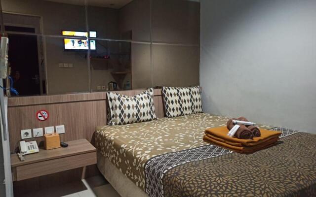 Super OYO Capital O 90056 Wisma Kebon Kacang 9