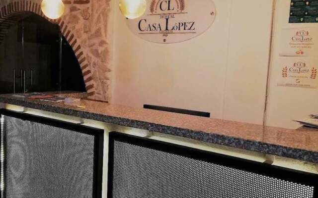 CL-8  Habitación con balcón en Getsemaní