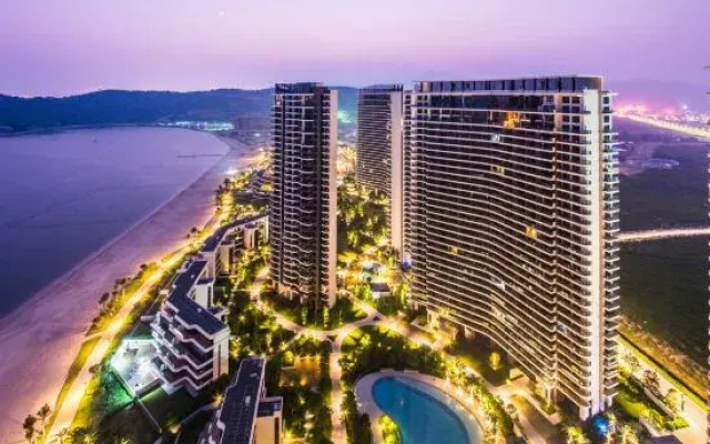 Wu Mountain Trail Bay Resort Hotel