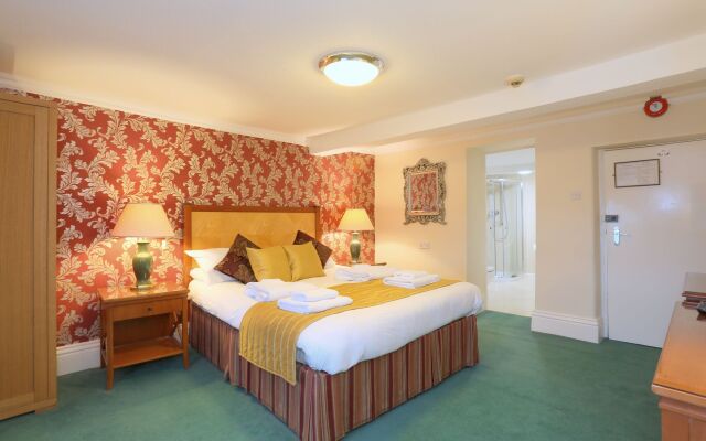 The Downe Arms Hotel