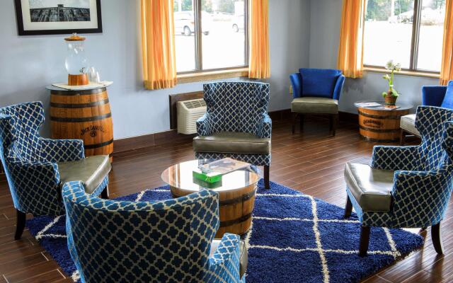 Best Western Shelbyville Inn and Suites Celebration Inn