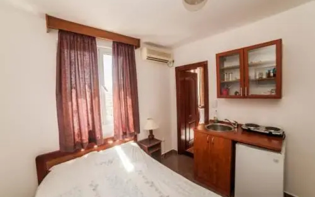 Mijovic Apartments