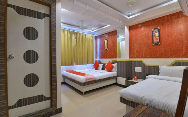OYO 13346 Hotel A R Ganpati Plaza