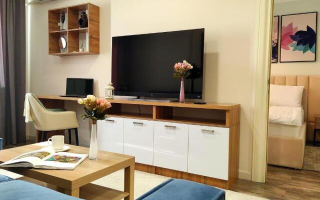 Ujutnaja 2-komnatnaja kvartira v tsentre g. Almaty