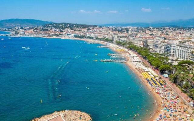 Cosy apartment 39M2, two steps from rue d'Antibes and Croisette