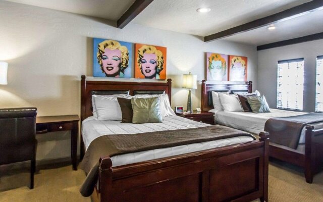 Rodeway Inn & Suites Downtowner-Rte 66