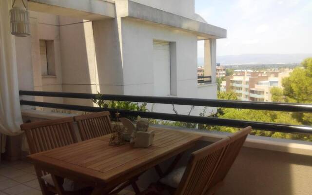 Apartment with One Bedroom in Salou, with Wonderful Mountain View, Pool Access And Wifi - 850 M From the Beach