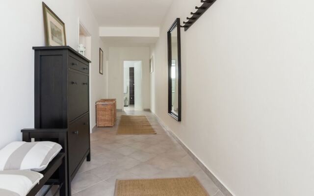 Cozy Coastal Retreat in Zadar