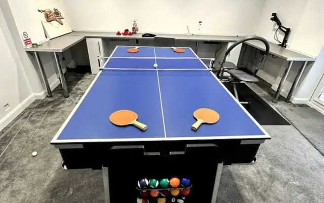 Serenity Haven 4-bed With Hottub,games,gym & More