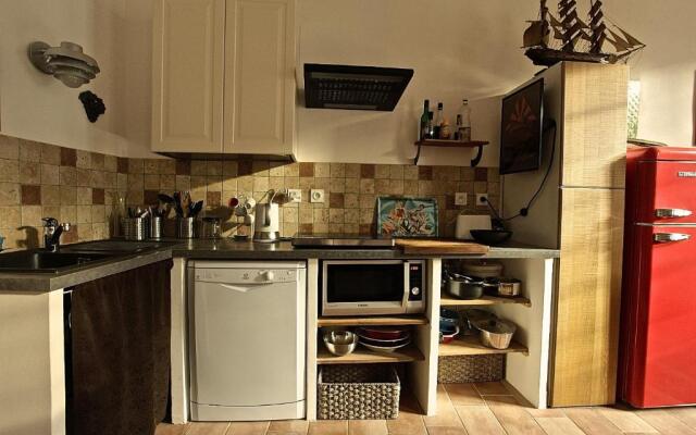 La Bonne Etoile - The Good Star