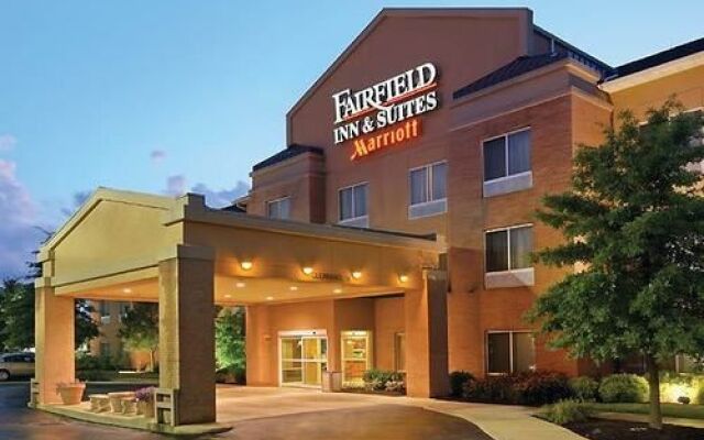 Fairfield Inn And Suites Akron South