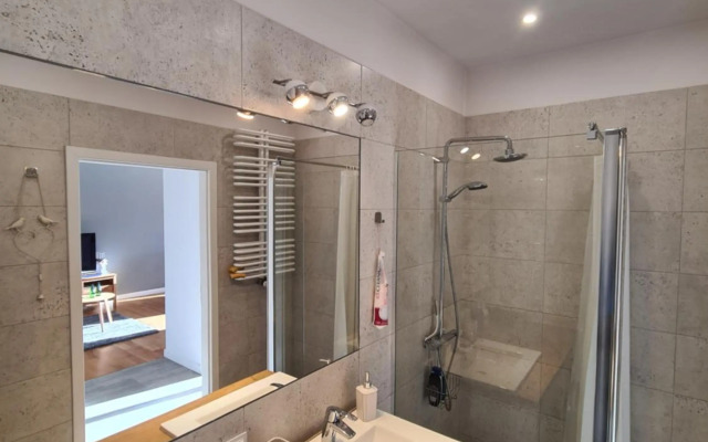 Warsaw Apartment Sarmacka