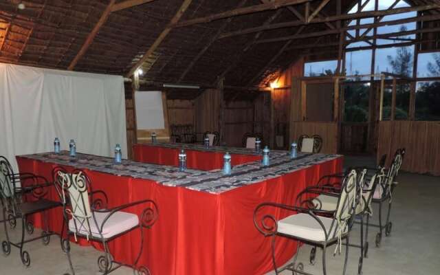 Lions Court Lodge
