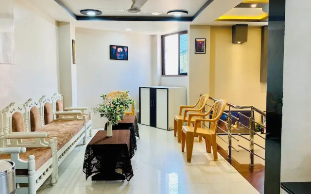 Hotel Gurukripa Inn