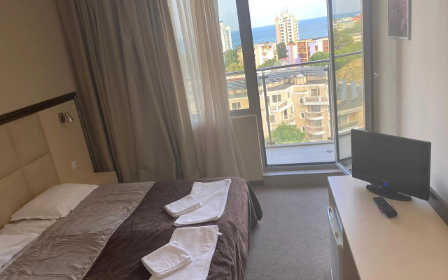 Hotel complex Kamenec - Nesebar