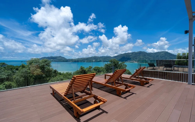 SeaView 3BR Apartment 812 in BluePoint