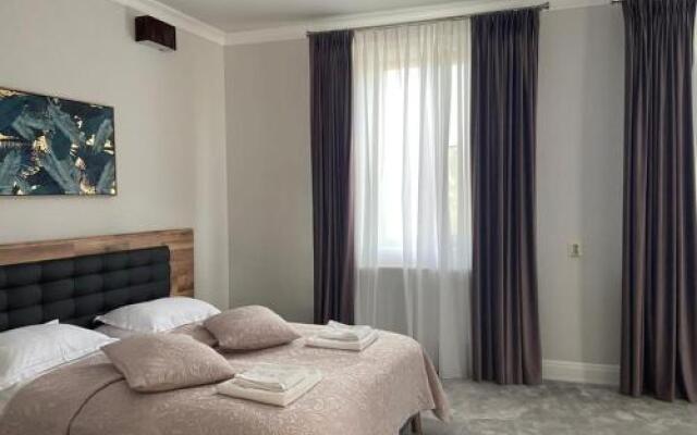 Maisonette Apartments