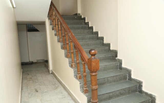 Satyam Lodge