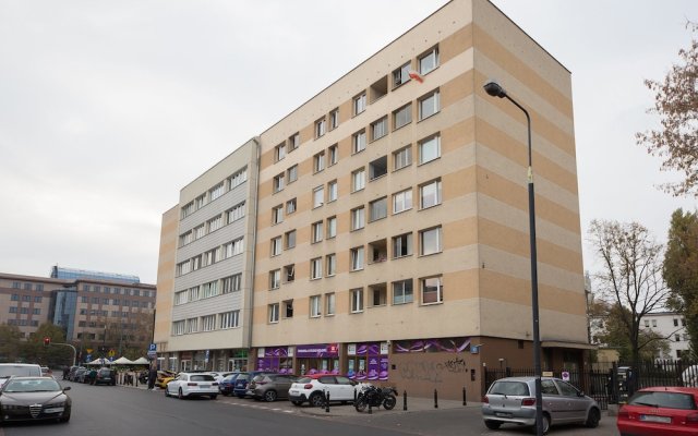 ShortStayPoland Plac Mirowski B82