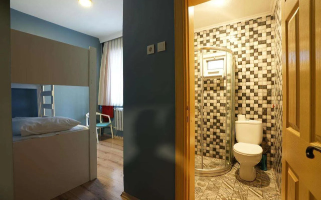 Cheers Vintage - Hostel