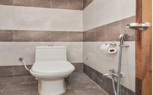 Capital O 24450 Hotel Surabhi