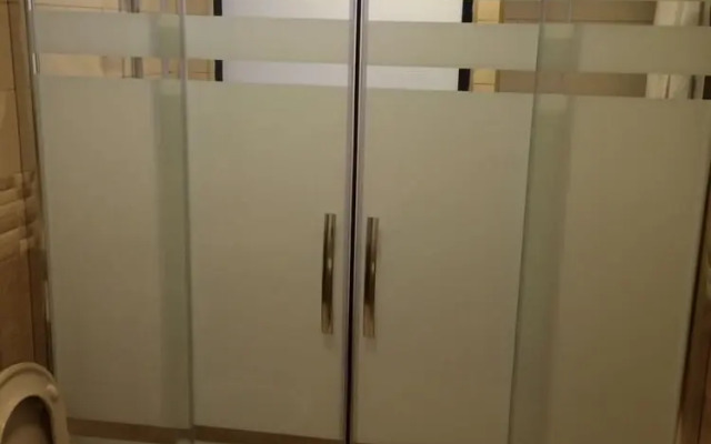 Rozana Hotel