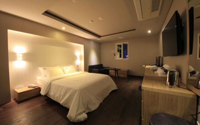 De Urban Hotel