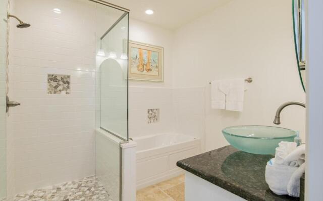 Romar House At Beachside