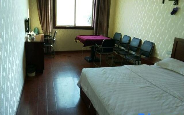 Yunyang Bridge Hotel