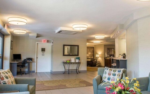 Quality Inn University Center