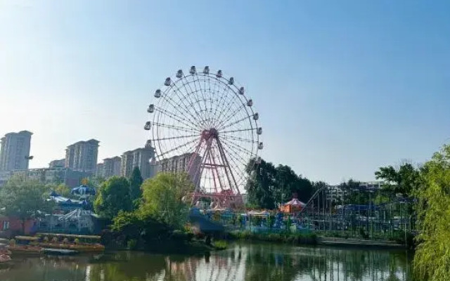 Haiyue Selected Hotel (Happy Harbor Branch, Liuhe District, Nanjing)