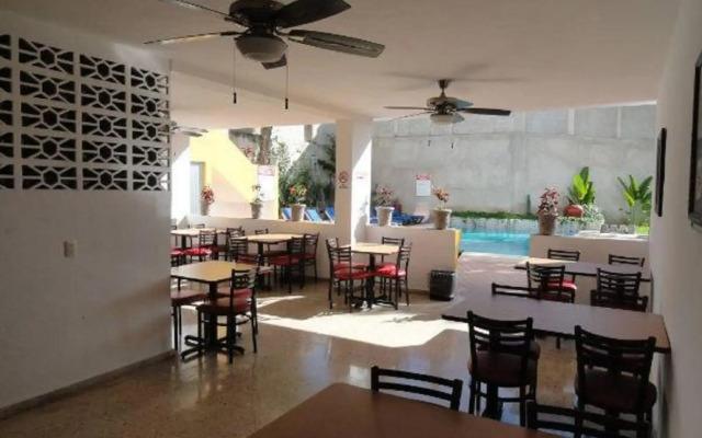 Las Dalias Inn