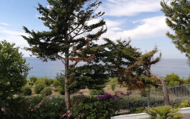 Villaggio Turistico LA VESCA