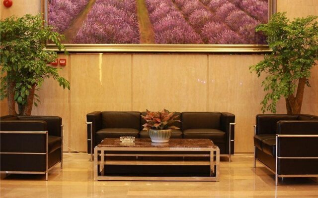 Lavande Hotel (Guangzhou South High-Speed Railway Station Shibi Metro Station)