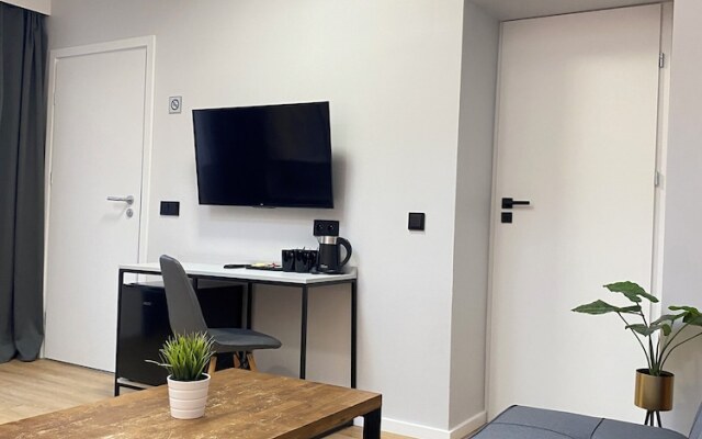 Cube House Aparthotel