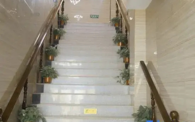 Zhoukou dongyue boutique hotel