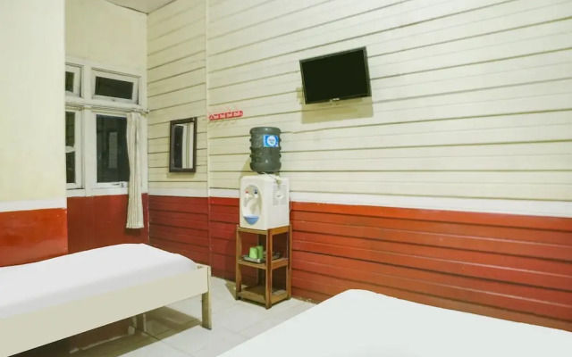 OYO 91833 Hotel Anggrek Daqu Syariah Kapuas