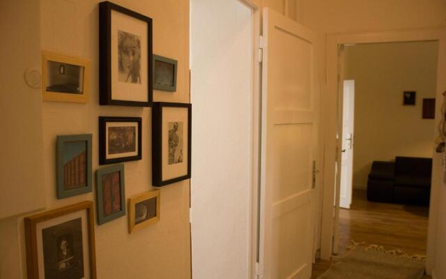 Central , 3 rooms in Frankfurter Tor