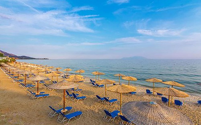 FilosXenia Ismaros Hotel