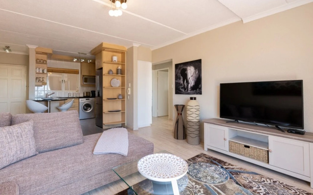 Mont Serrat 58 by CTHA