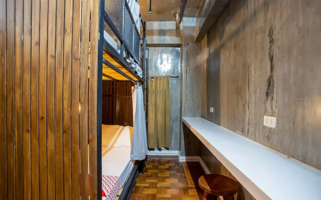 OYO 821 Connector Hostel